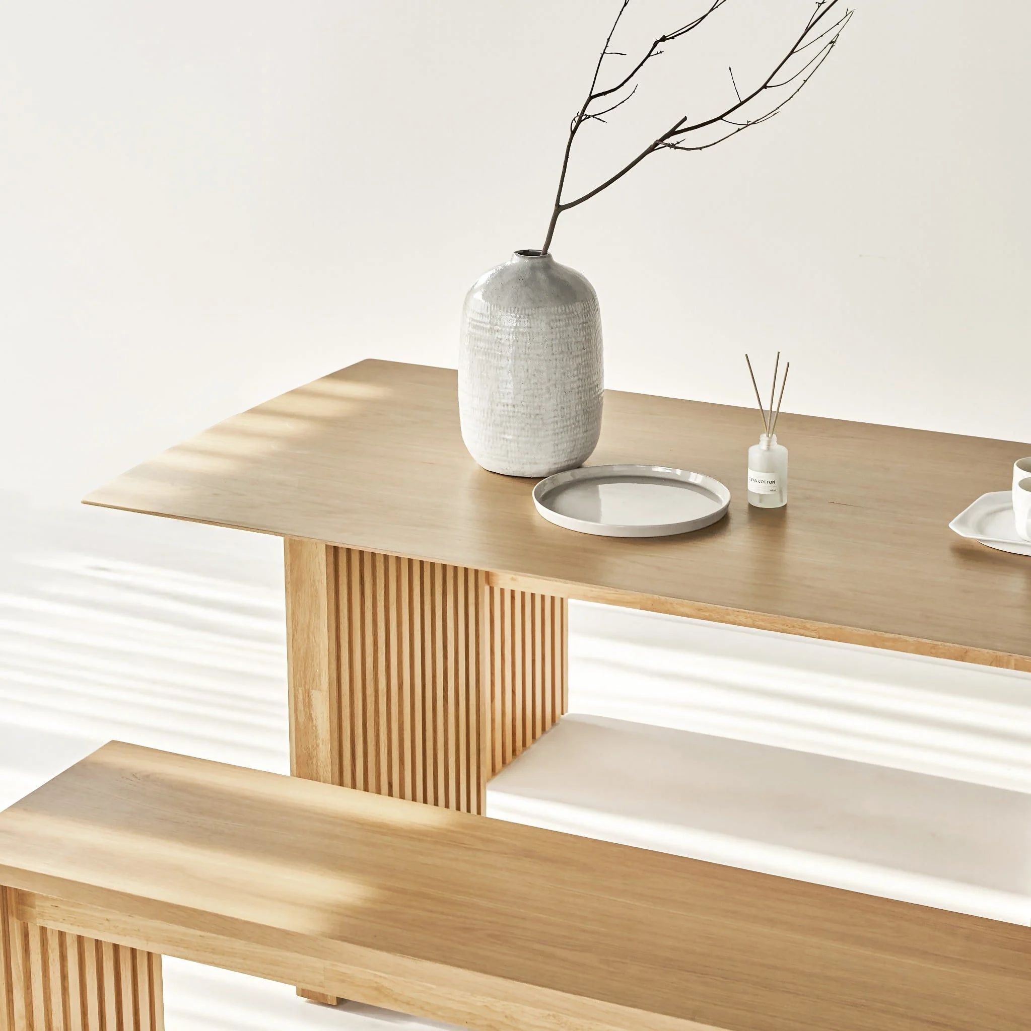 Bộ Bàn Ăn PLANK 1m6 và 6 Ghế Ăn LYH