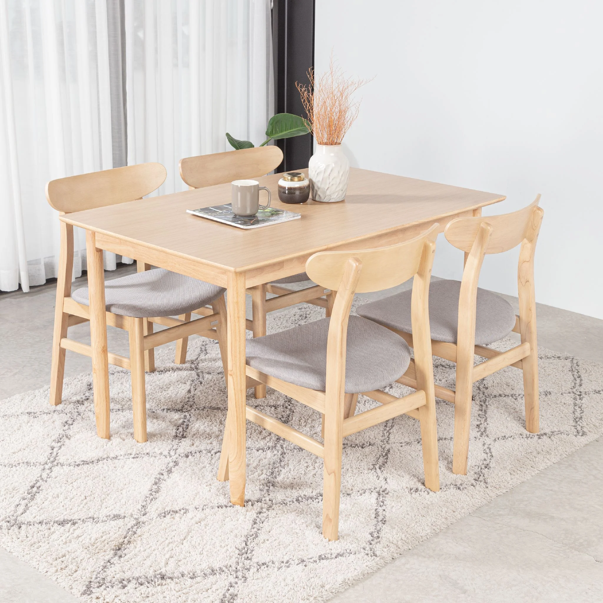 Bộ Bàn Ăn 4 Ghế Gỗ MOHO MILAN 901