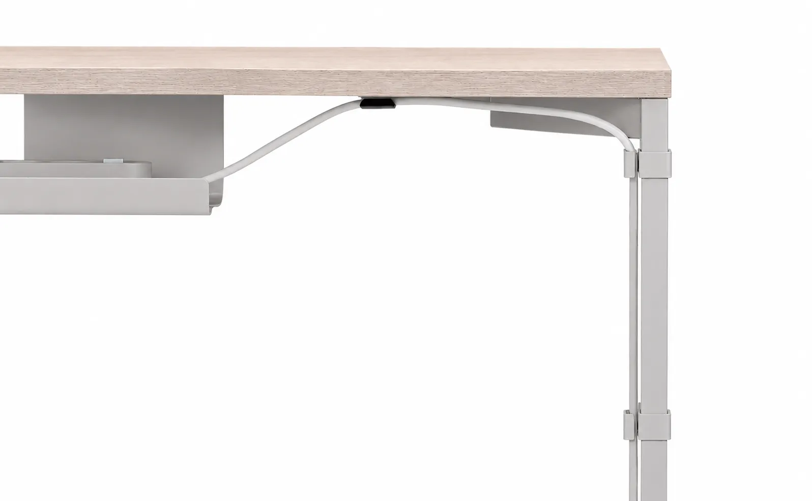 BÀN LÀM VIỆC FURSYS FOD4 - KHUNG ĐEN